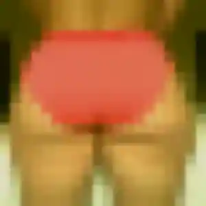 Suzanne, 34 ans, disponible à Villebon-sur-Yvette pour un rencontre cougar